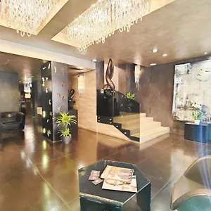 4* מלון Diva Luxury