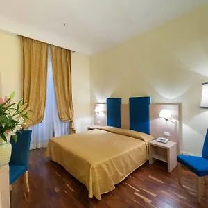 3* מלון Medici